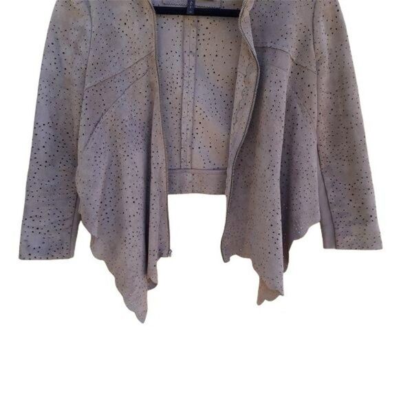 BCBGMaxAzria Faux Suede Perforated Scalloped Hem Asymmetrical Jacket Tan Sz XS - Picture 7 of 13